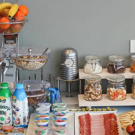 Pansion Leggero Bed and Breakfast