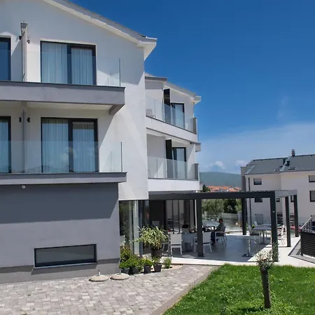 Pansion Leggero Krk Town